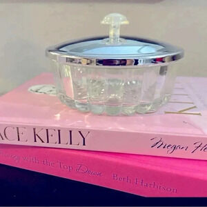 Vintage Glass Trinket Jewelry Powder Dish With Lid Hollywood Regency